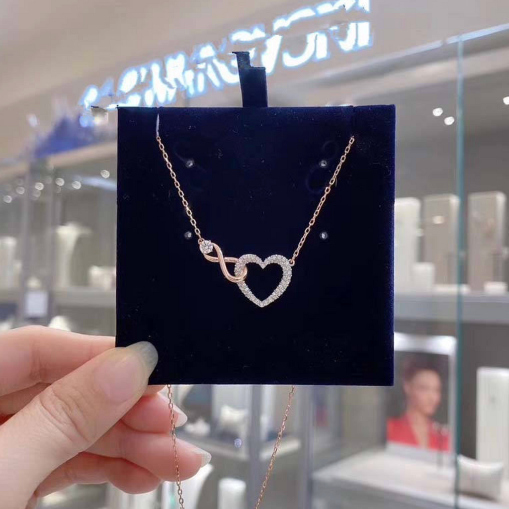 Luna Grace™ — Elegant Fashion Necklace