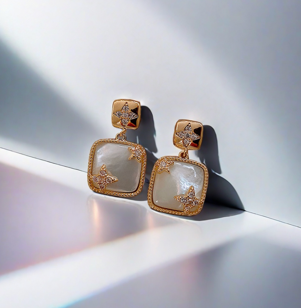 Luna™ Geometric Cat Earrings